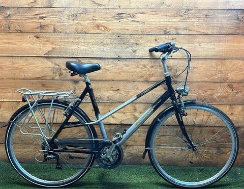 Altra Alpha 27V 28 pouces 58 cm