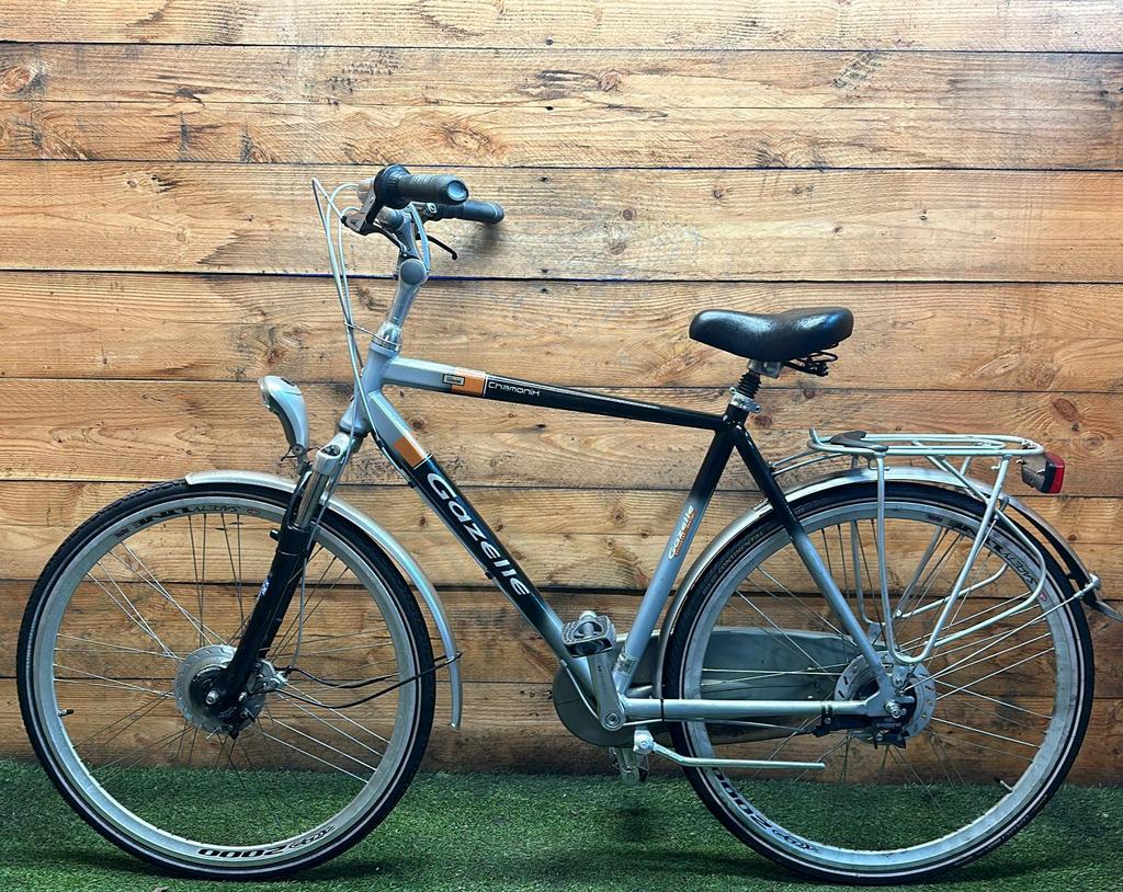 Gazelle Chamonix 8v 28inch 57cm