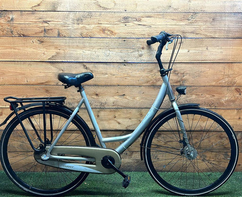 Vélo femme Giant 3v 28 pouces 57 cm