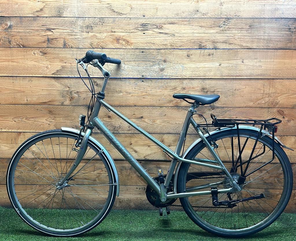 Giant Freerider 24v 28inch 57cm