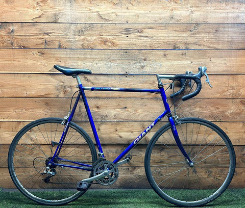 Giant Peloton 18v 28 pouces 68 cm