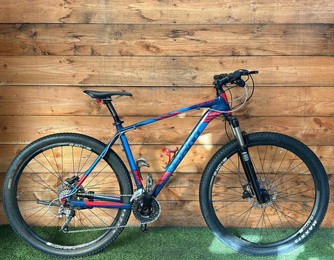 Talon géant 27v 29 pouces 51 cm