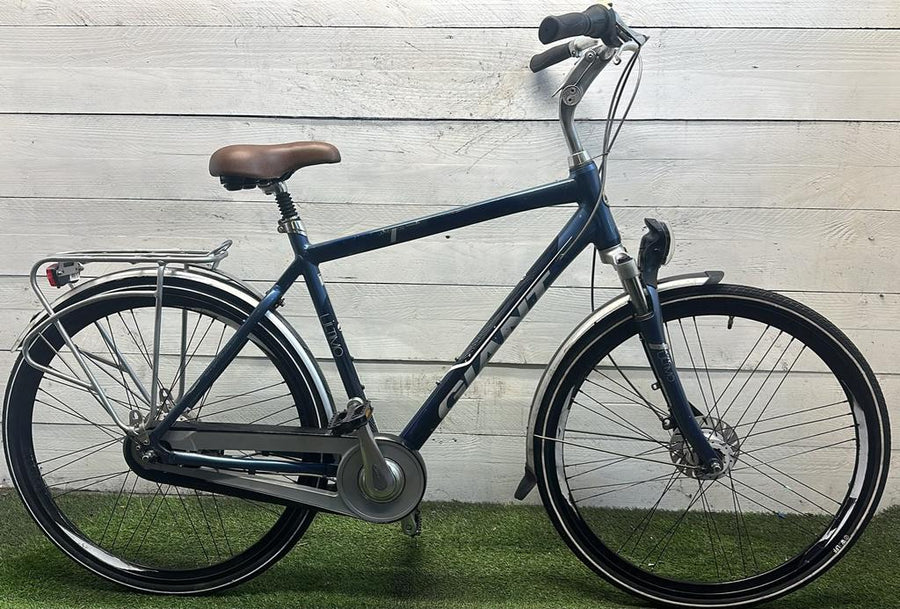 Giant ultimo v8 cm55 inch28