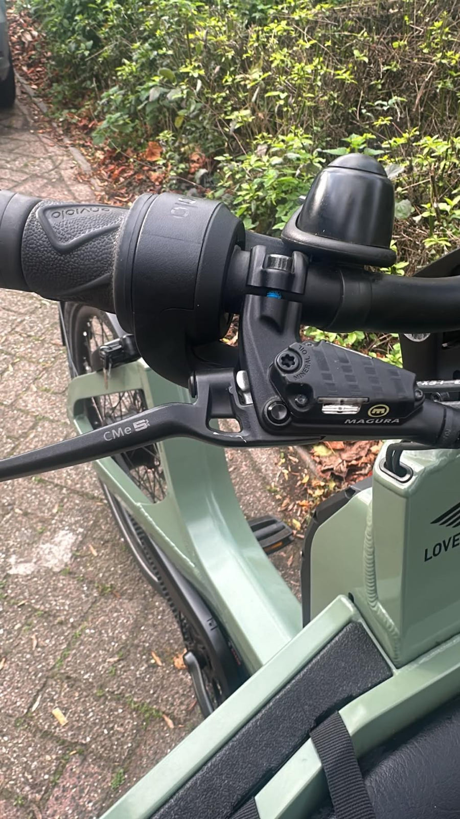 Vélo cargo électrique Lovens Explorer